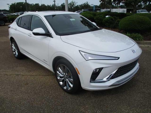2026 Buick Envista Avenir in White Frost Tricoat — front three-quarter view